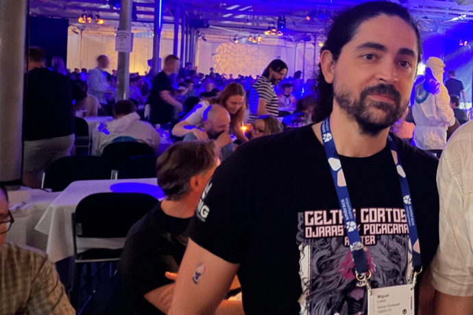 Miguel Lopez at the Codegarden event.